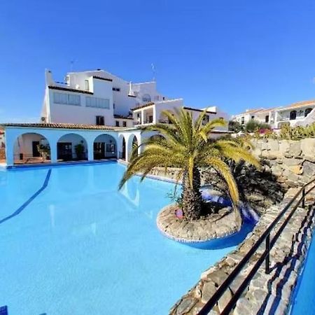 Right By The Pool Area In Capistrano Village! Nerja Eksteriør billede